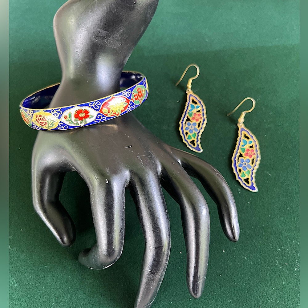 CLOISENNE BLUE GOLD ENAMEL BANGLE BRACELET & EARRING SET